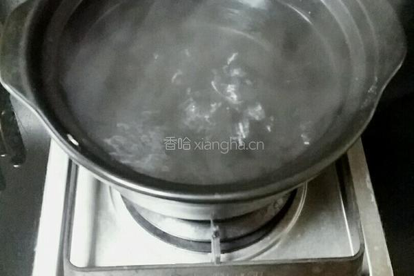 酒酿彩色汤圆的做法图解1