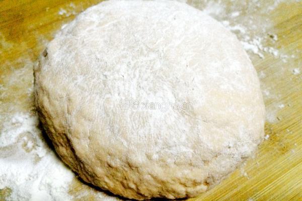 白菜鸡蛋馅饺子的做法图解3