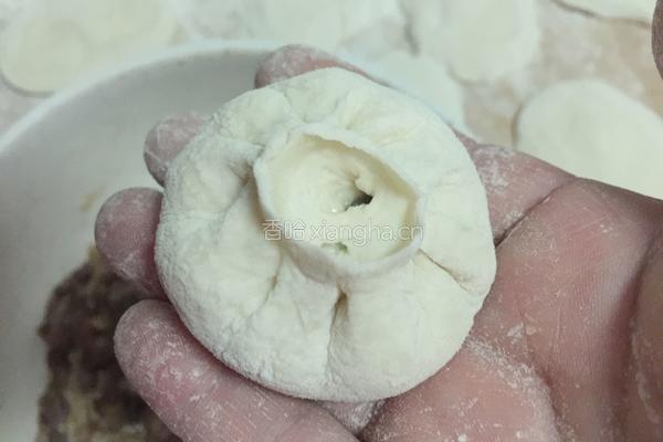 羊肉蘑菇馅包子的做法图解17
