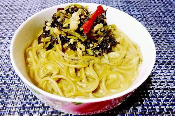 雪菜肉末荞麦面的做法图解6