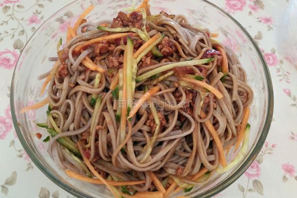 肉酱拌荞麦面条的做法图解10
