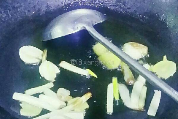红焖鲅鱼的做法图解5