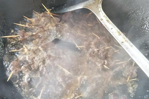 牙签牛肉的做法图解2