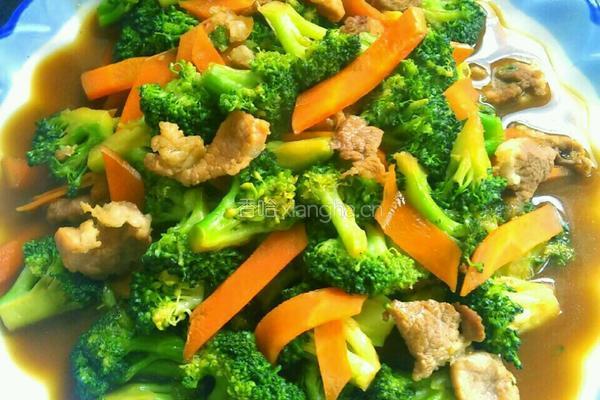 西兰花炒肉的做法图解8
