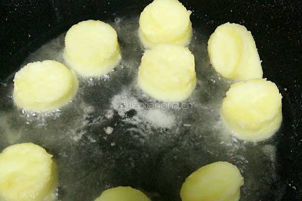 虾仁日本豆腐的做法图解1