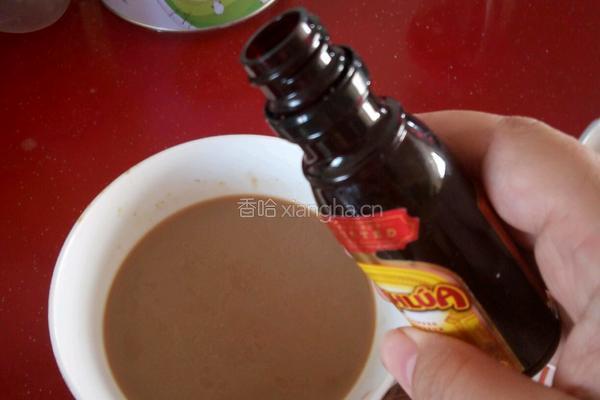 八寸提拉米苏的做法图解3