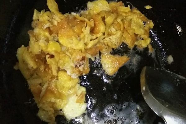 青椒炒鸡蛋的做法图解4