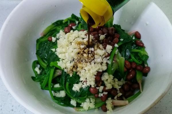 晚餐凉拌菠菜的做法图解10
