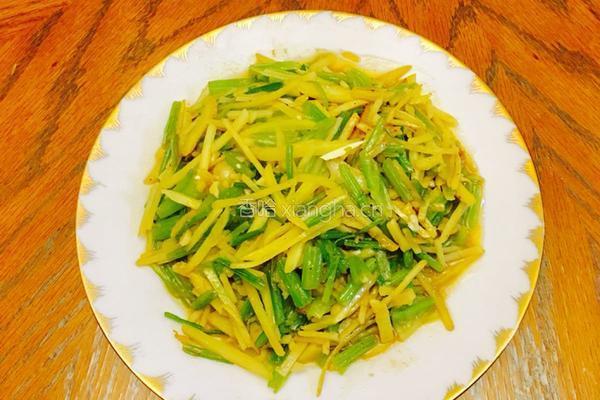 芹菜炒土豆丝的做法图解13