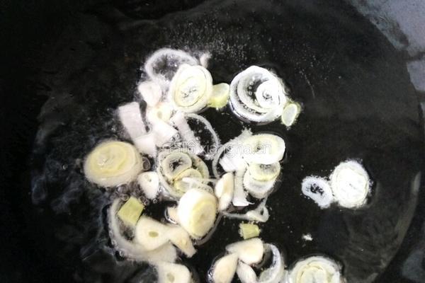 豆腐鸡蛋的做法图解3