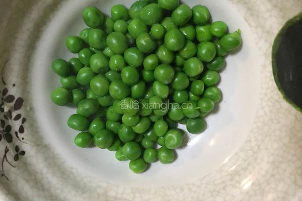 情人节～～菠萝炒饭的做法图解2