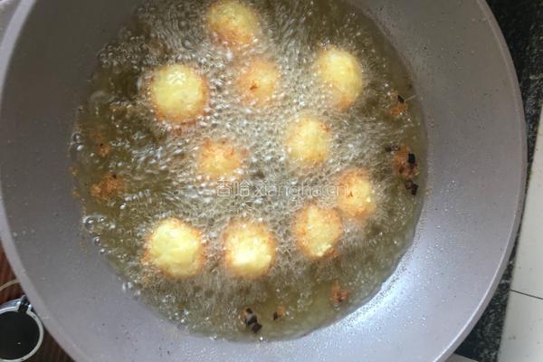土豆芝士丸的做法图解4