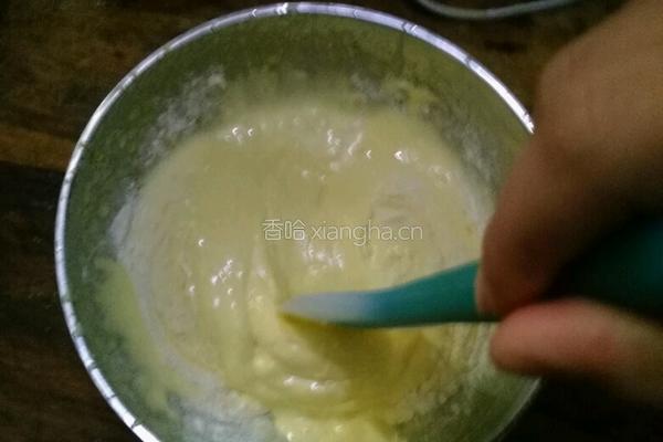 蛋黄小饼干的做法图解5