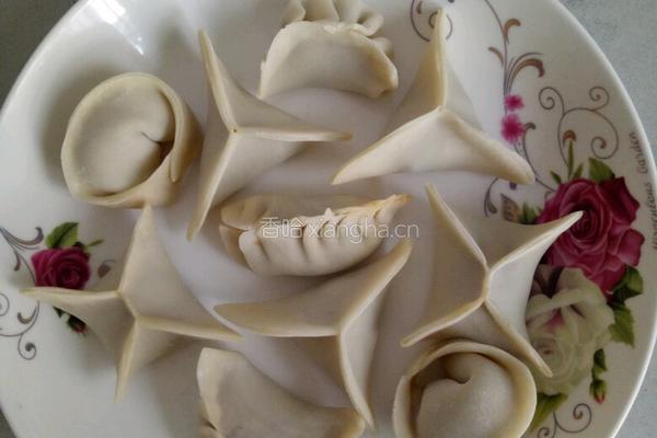 白菜饺子馅的做法图解8