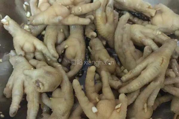 蒜蓉鸡爪的做法图解3
