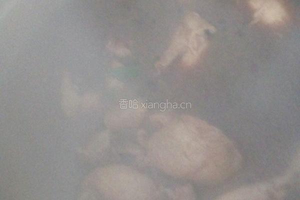 炖小鸡腿的做法图解3