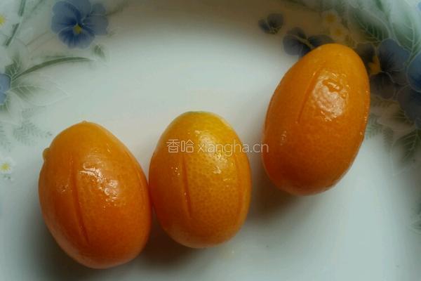 甘草味金桔蜜饯的做法图解2