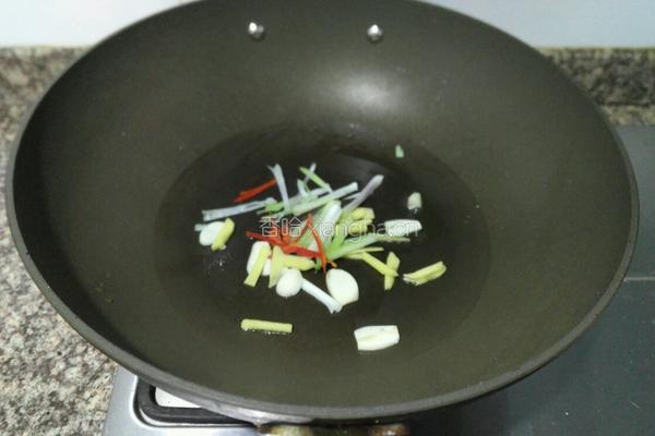 蒜苔炒牛肉的做法图解7