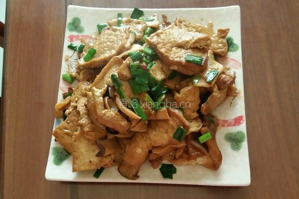 杏鲍菇豆腐炒肉的做法图解3