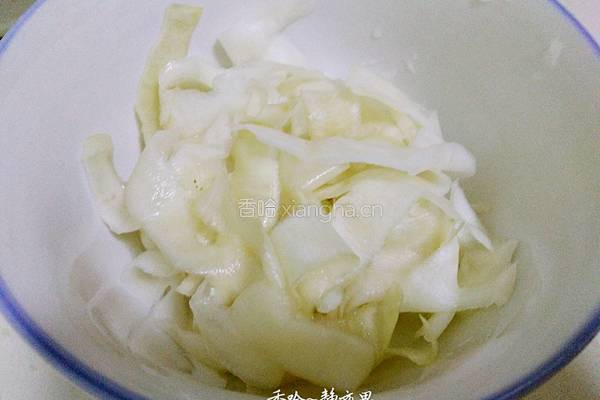 酱脆萝卜皮的做法图解5