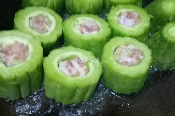 煎酿苦瓜的做法图解5