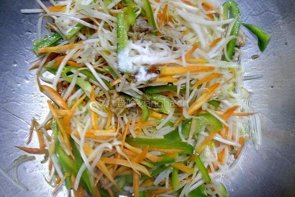 豆芽菜炒肉的做法图解8