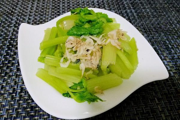虾皮醋拌芹菜的做法图解6