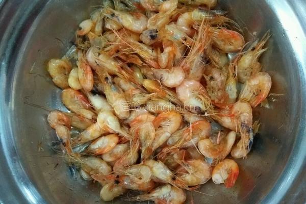 萝卜丝炒河虾的做法图解3