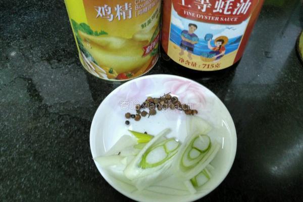 尖椒爆炒苞菜的做法图解4