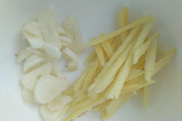甜椒炒肉的做法图解3