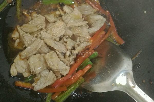 甜椒炒肉的做法图解8