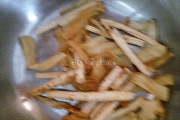 鸡肉西洋参汤的做法图解1