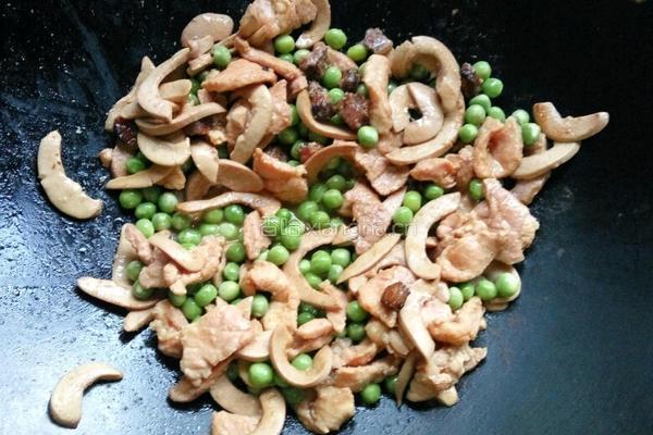 猪腰炒麦豆的做法图解5