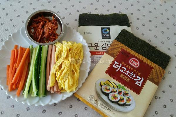 紫菜包饭的做法图解1