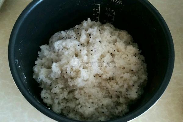 紫菜包饭的做法图解2