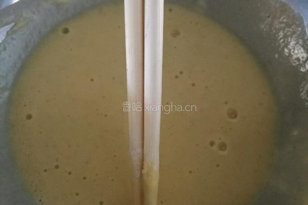 香酥椒盐炸平菇的做法图解3