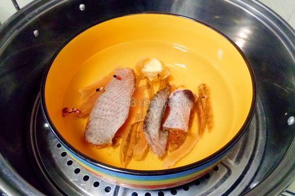 天麻蒸凤翅的做法图解6