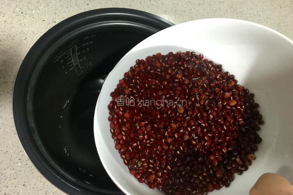 自制红豆沙的做法图解2