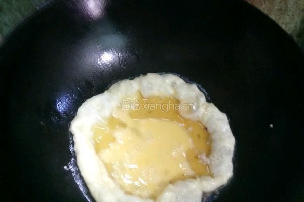 紫甘蓝炒鸡蛋的做法图解4