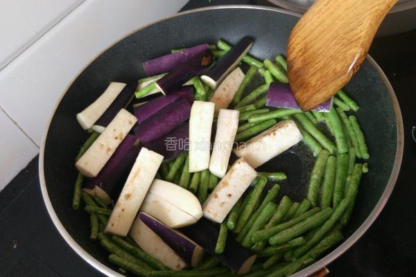 茄子豆角的做法图解7