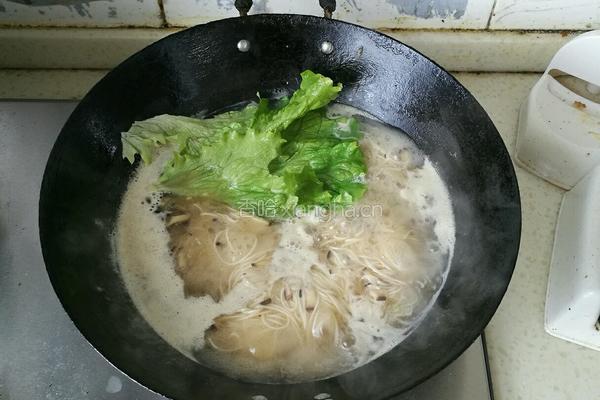青菜香菇鸡蛋面（宝宝辅食）的做法图解7