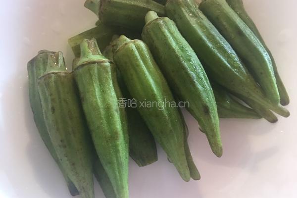 油响秋葵的做法图解1