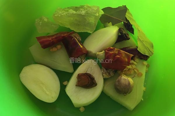 番茄土豆炖牛腩的做法图解3