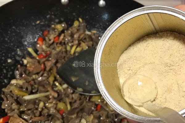 酸辣鸡杂的做法图解11