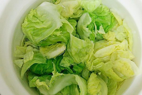 包菜油渣肉馅的做法图解7