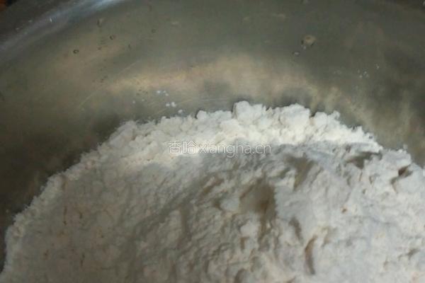 玫瑰花卷的做法图解1