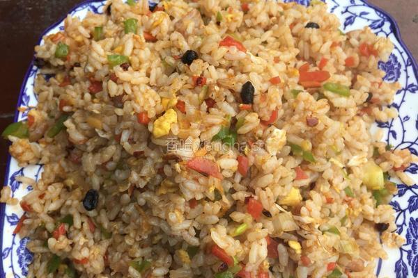肥肠蛋炒饭的做法图解6