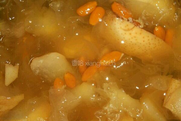 冰糖雪梨银耳汤的做法图解6