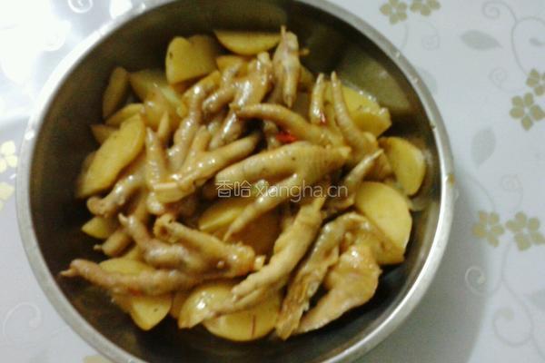 土豆炖鸡爪的做法图解5