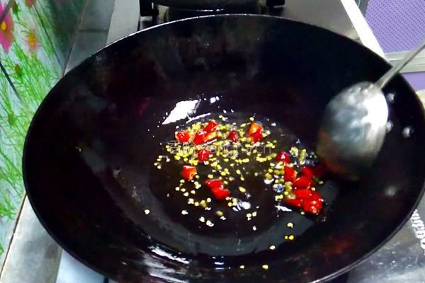 炝炒辣菜的做法图解6